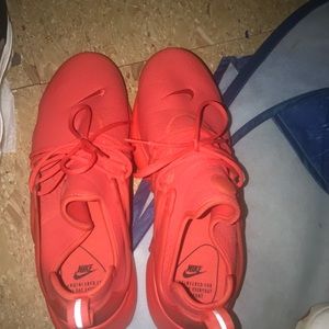 Pink lemonade Nike’s